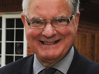 Tributes paid to councillor Keith Webster