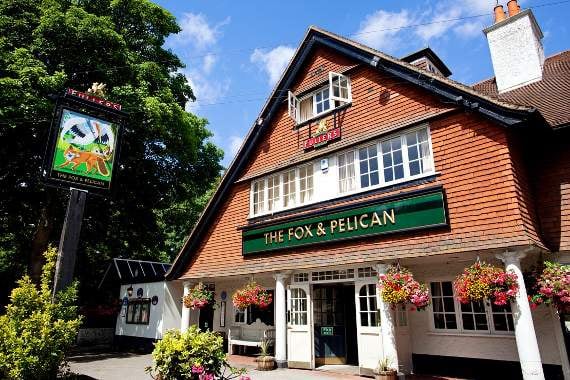 Free acoustic music night hits the right note in Grayshott