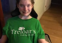 Gardening great Alan Titchmarsh backs Poppy's half-marathon for Treloar's