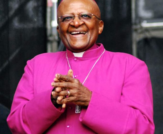 One glaring omission from Tutu tributes...