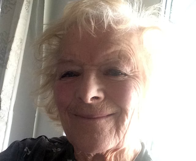 Ropley author's book about a super cat is also a super read