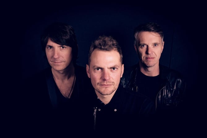 Toploader will now play Haslemere Fringe Festival on the Saturday night