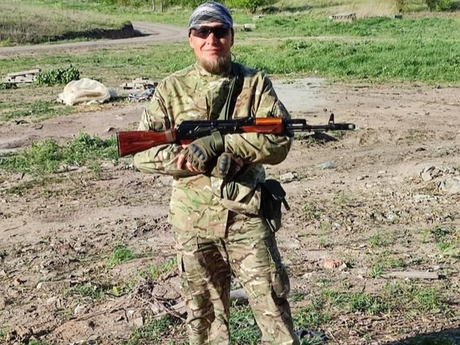 Commander Anatoliy is responsible for 21 men in his unit