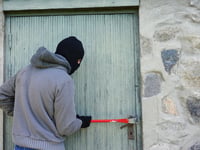 Could an old sheet could solve Waverley's spate of shed break-ins?
