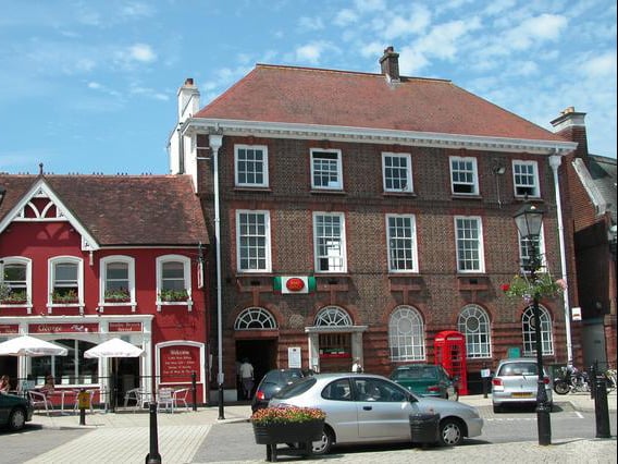 Petersfield Post Office in The Square