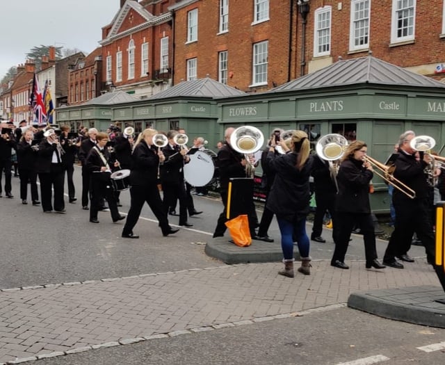 Plans to link two of Castle Street's market kiosks allowed at appeal