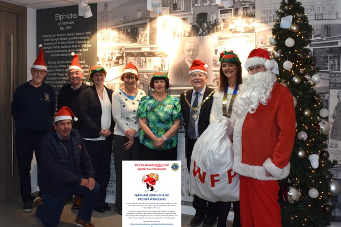 Santa helps launch the 2022 Farnham Lions Wenceslas Appeal at Elphicks