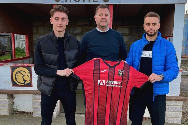 Petersfield Town manager Joe Lea (left) has praised his side