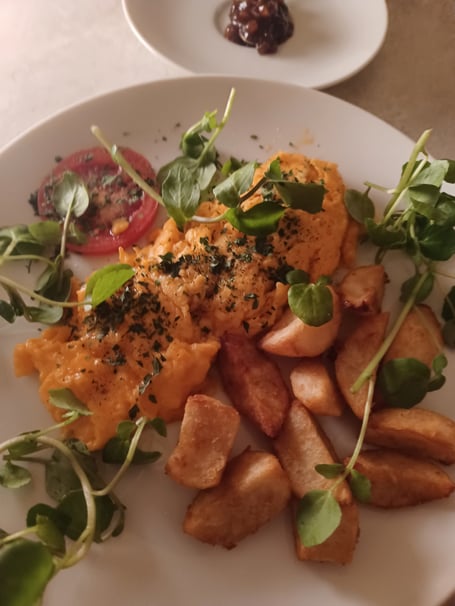 Peter Desmond-Thomas' perfect omelette