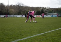 Badshot Lea co-manager Smith wants side to keep promotion hopes alive