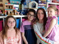 Oakmoor School in Bordon to host second-hand children's goods market