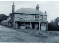 Pubs of the Past: The Farnham boozer linked to rock 'n' roll royalty