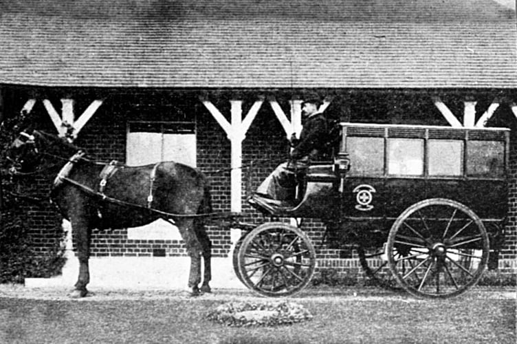 A horse-drawn ambulance outside the first Trimmer's Cottage Hospital in East Street, Farnham. Date unknown.