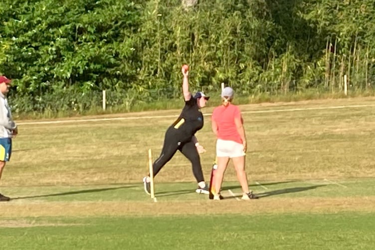 Katie Greaves bowls for Headley Hens against Liphook Ladies
