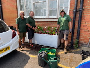 Farnham rolls out the red carpet for the In Bloom judges