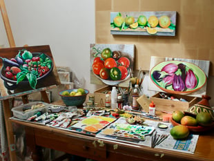Artist Margie O'Brien exhibiting at Farnham Memorial Hall on Saturday