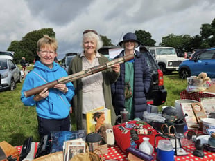 Bramdean car boot sale raises £1,300 for Home-Start Winchester