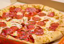 Wood-fired pizza van applies to keep trading in Chiddingfold
