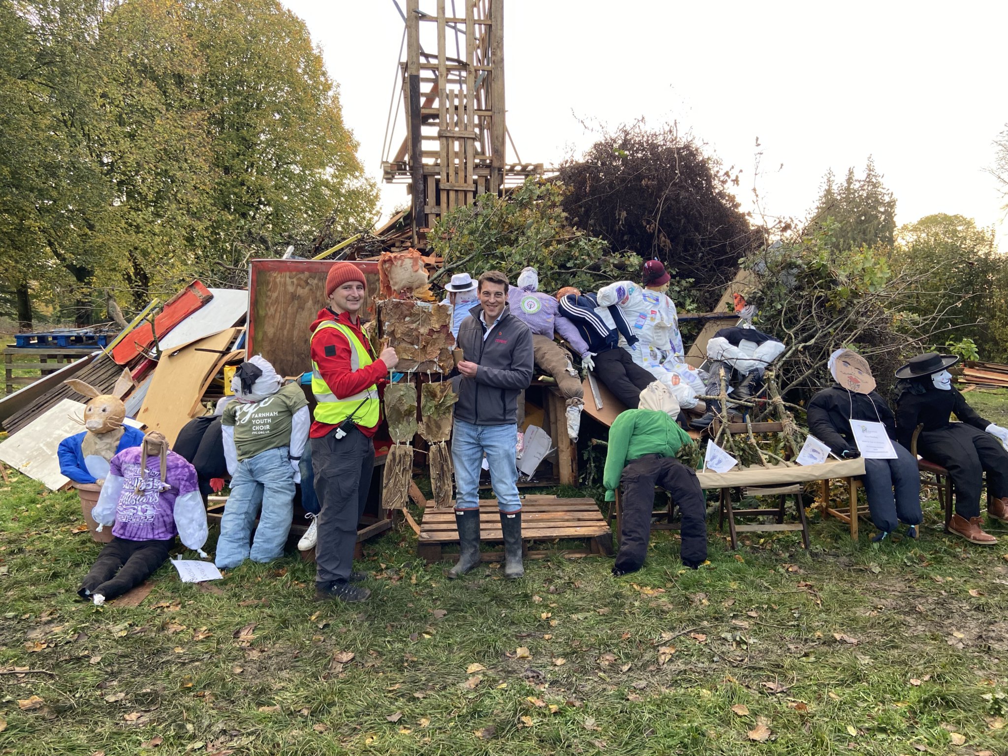 Farnham Fireworks Schools and community groups cash in on Fifty for