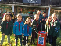 'Post cards early this Christmas' with Fernhurst and Liphook scouts