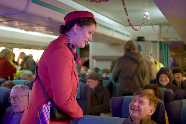 Review: Boeing, Boeing Gone!, Guildford Shakespeare Company, Dunsfold