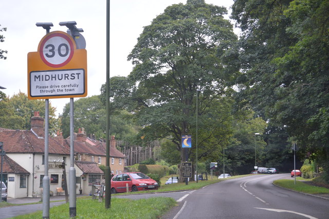From hell to heaven? A statue of Dante might be journeying to Midhurst