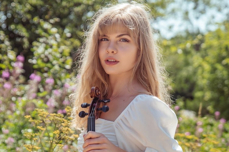 Alexandra Peel.