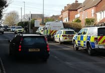 Woman arrested at Wey Hill for carrying knife and 'making threats to kill'