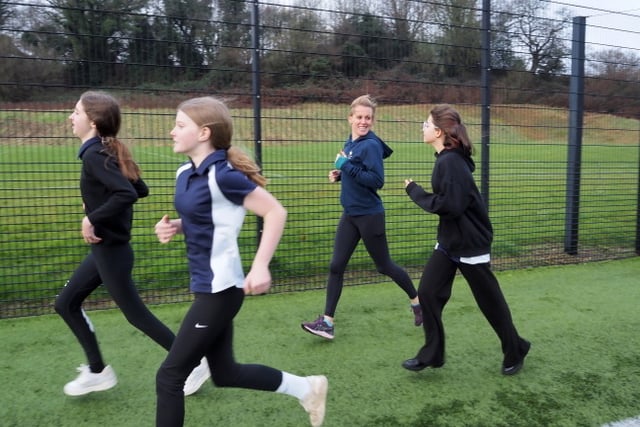 GB hockey gold-medallist joins students on 40km ‘WOMArathon’ challenge