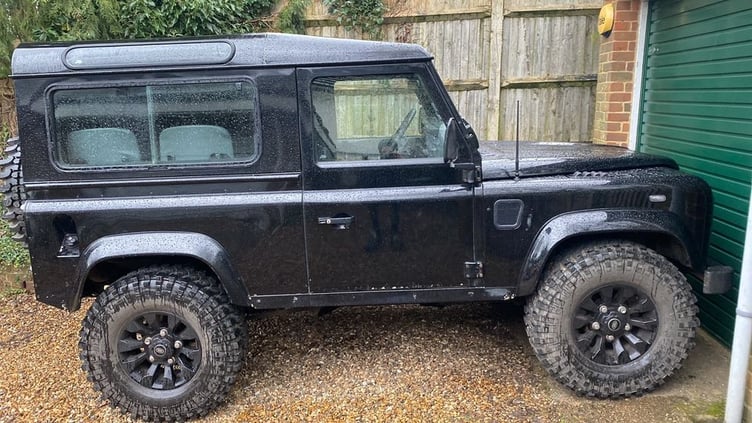 Land Rover stolen from Weyhill car park Haslemere
