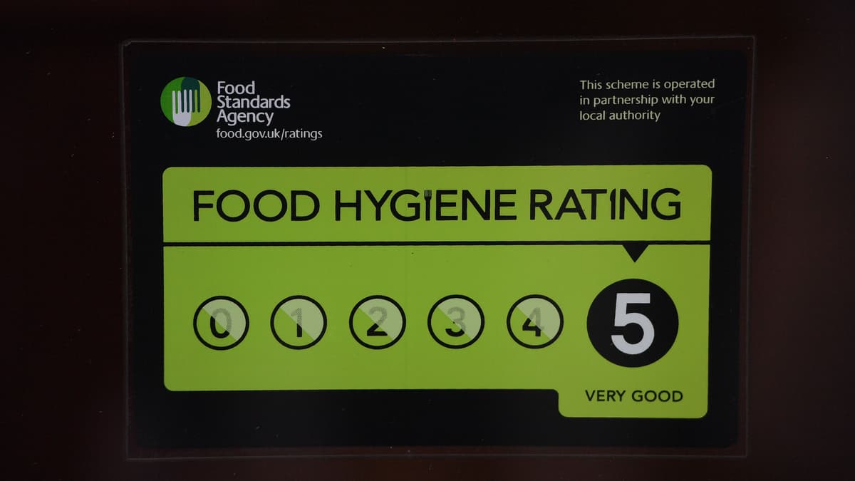 Waverley restaurant handed new food hygiene rating 