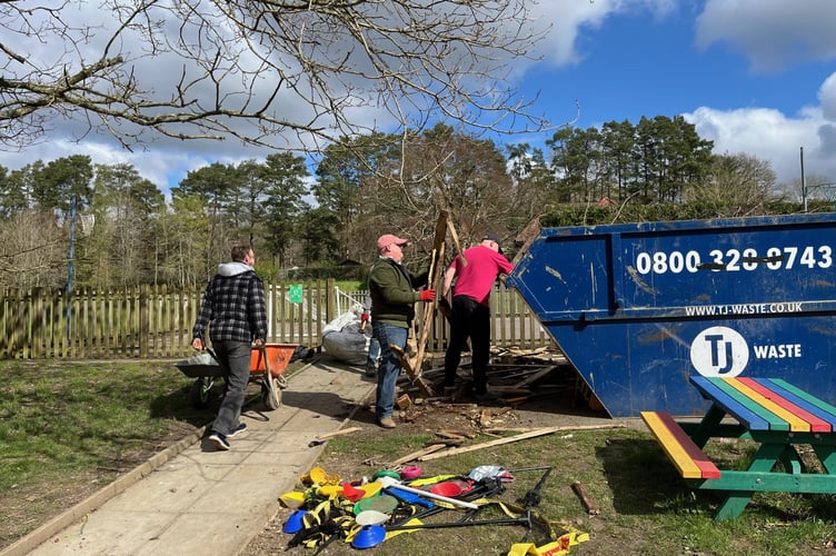 Fernhurst volunteers get stuck in