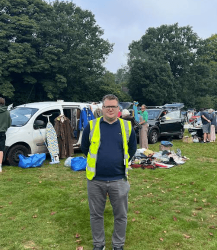 Mayor Oliver Leach attends car boot sale