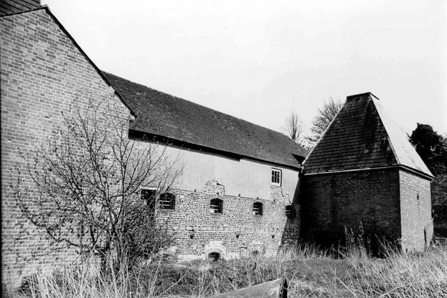 Peeps Into The Past: The Great Farnham Quiz