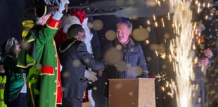 Crowds enjoy festive fun at Farnham's Christmas lights switch-on