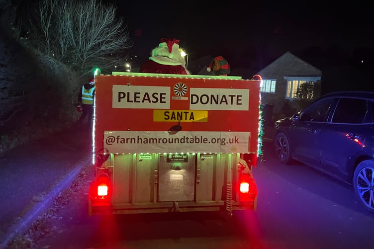 Farnham Round Table's Santa Sleigh