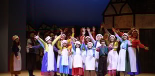 VIDEO: Winton Players bring Robinson Crusoe to life in hilarious panto