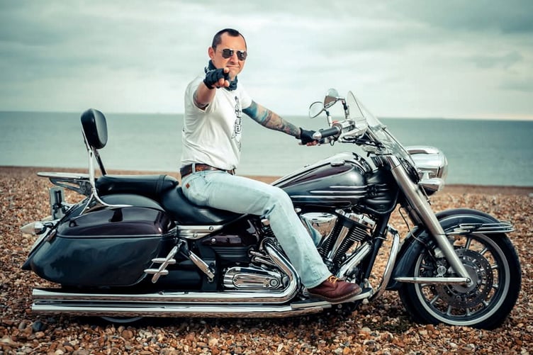 Pawel Koslicki, 45. A dad-of-two has been left with a brain injury and several broken bones after a huge motorcycle accident- which shut down part of the motorway for over six hours. Release date January 14, 2025. Pawel Koslicki, 45, sustained critical injuries during the crash on the M25 near Junction 15 for the M4 on November 17. The accident, involving a red Yamaha motorcycle and a blue Mercedes S350 AMG, led to Pawel being airlifted to the hospital where he remains in serious condition. Emergency services closed a stretch of the motorway for more than six hours, and Thames Valley Police are appealing for witnesses or anyone with dashcam footage. The dad and avid motorcyclist has been left with a brain injury, multiple broken bones, and internal damage to his kidney, liver, and lung. He currently cannot move his right arm, eat or drink unaided, and struggles with memory issues. His best friend of ten years, Lukasz Dabrowski, 41, who lives in Havant, Hampshire, says Pawels condition is improving, but that he may never fully recover.