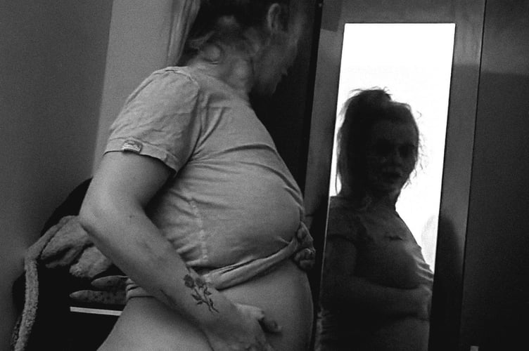 Lauren Kaye is pregnant with triplets after Cyprus IVF. Release date January 24 2025. A couple who are constantly mistaken for mother and son flew to Cyprus so they could afford IVF - and are now expecting triplets. Lauren Kaye, 31, and her wife, Hannah, 29, knew they wanted to start a family but were shocked after being quoted £21k for fertility treatment in the UK. Instead they looked at going abroad but had to tie the knot first so Hannah, a specialist engineer, wouldn't have to adopt her own baby. The couple planned their wedding in just six weeks and got married in August 2024 before jetting off to Cyprus the following month for treatment - costing £9k. Lauren had Hannah's fertilised eggs implanted in her womb and found out she was pregnant three days later. The pair - who often get mistaken for mother and son due to Hannah's youthful appearance - were shocked to discover they were expecting triplet girls.