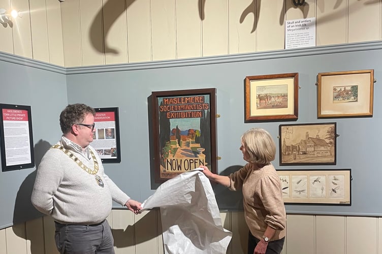 Mayor Oliver Leach unveils poster at private view