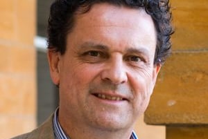 Damien Lewis coming to Farnham Literary Festival 2025