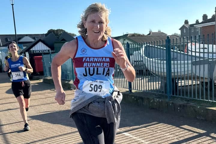 Julia Tagg finishes strongly at the Ryde ten-mile race
