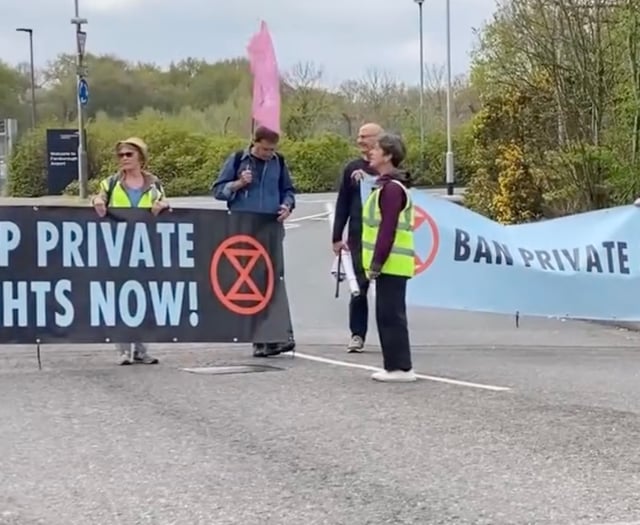 Airport blockaded as campaigners fight for cleaner air and rivers