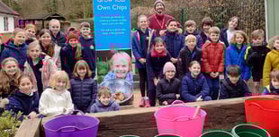 Schoolchildren dig in to Squire’s 'Grow Your Own Chips' initiative 