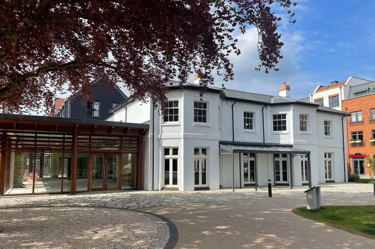 Councillors have urged action to stop Brightwells becoming a ghost town.