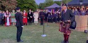 WATCH: Farnham’s evening gathering celebrates 80 years since VE Day