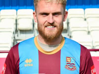 Town swoop to sign Taylor from Dorking