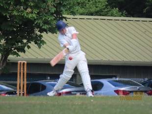 Wilton and Shore fire Petersfield to emphatic win
