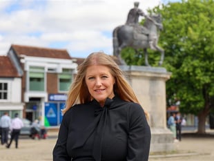 Police station front desk to return to Alton