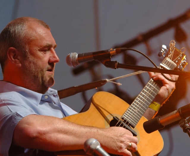 The Songman from War Horse comes to Grayshott Folk Club